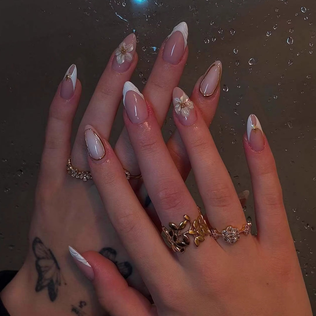 Elegant Artificial Nails with Botanical Designs Kalsten