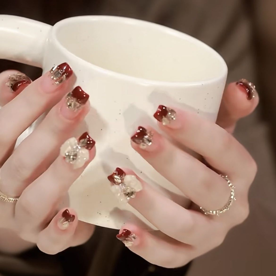 Premium Nail Art Press-On Set Kalsten