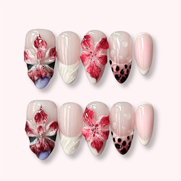 Artificial nail set with floral 3D designs and elegant accents Kalsten