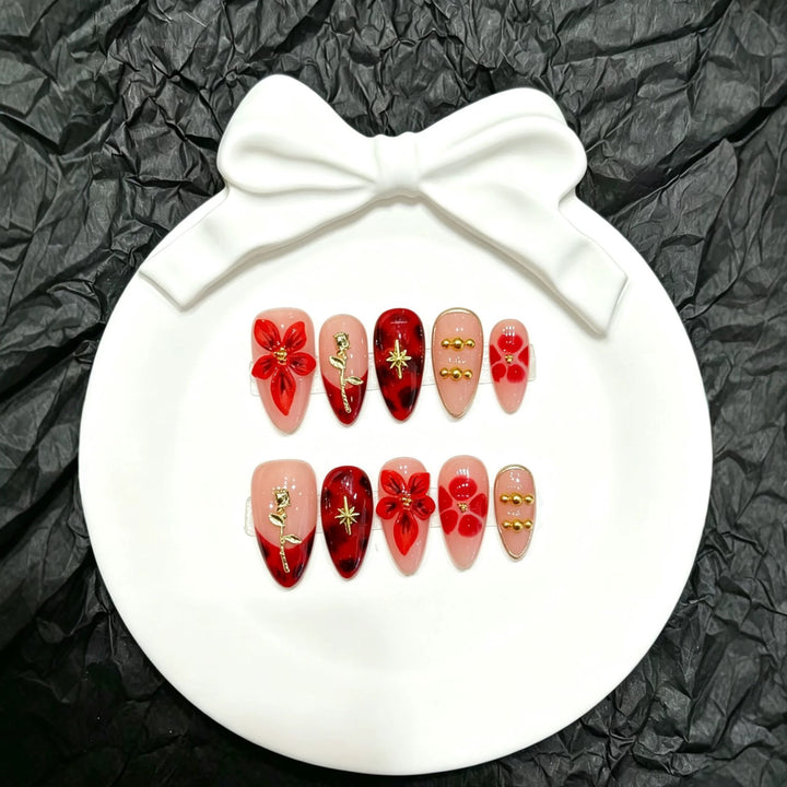 Artistic Floral Design Press-On Nail Art