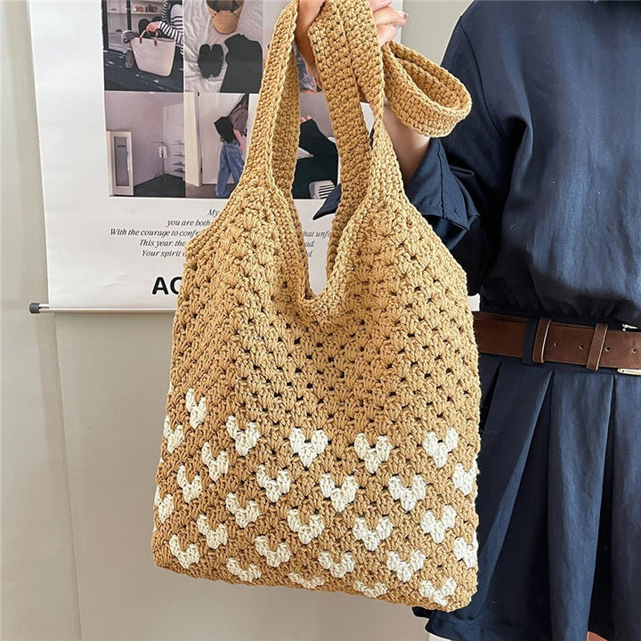 Hand-knotted tote bag in heart design Kalsten