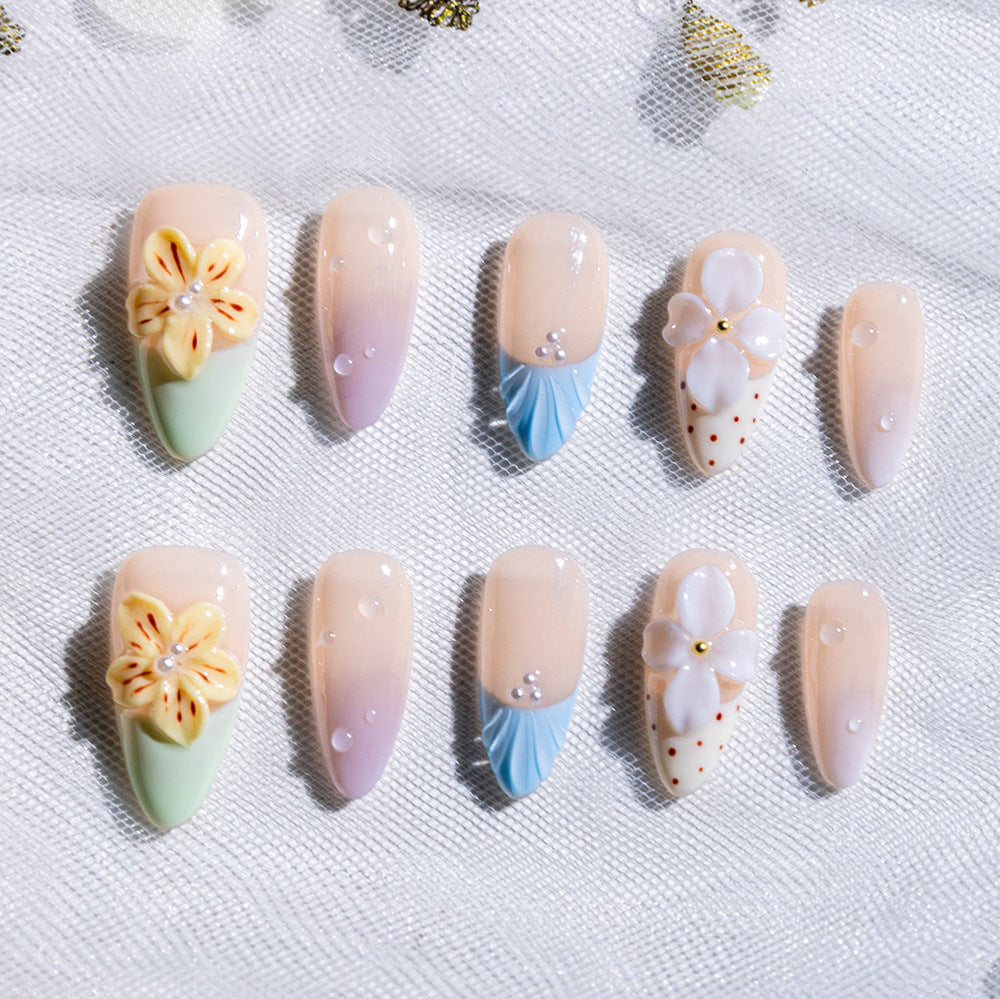 Creative Floral Press-On Nail Art Set