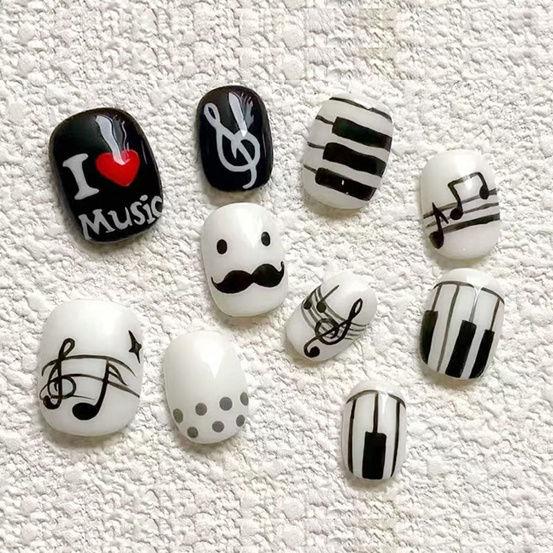 Decorative Press-On Nail Set Kalsten