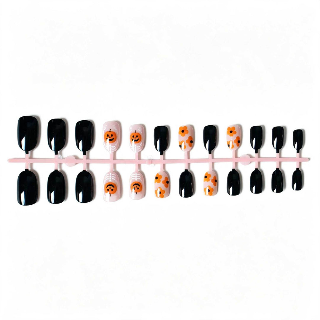 Halloween-Themed Creative Nail Art Kit