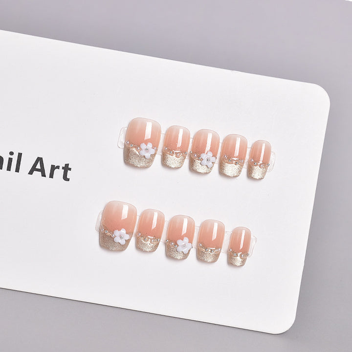 Artfully Designed Press-On Nail Extensions Kalsten