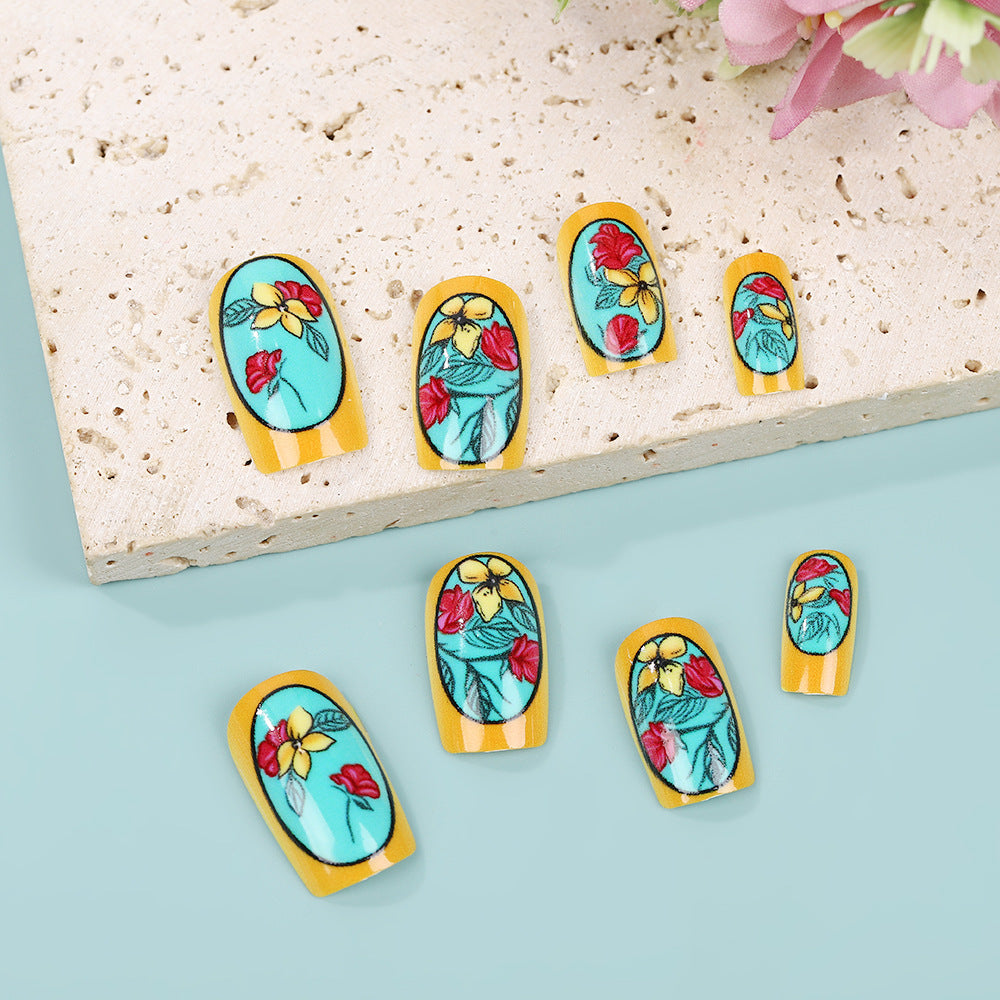 Handmade art nails in floral design Kalsten