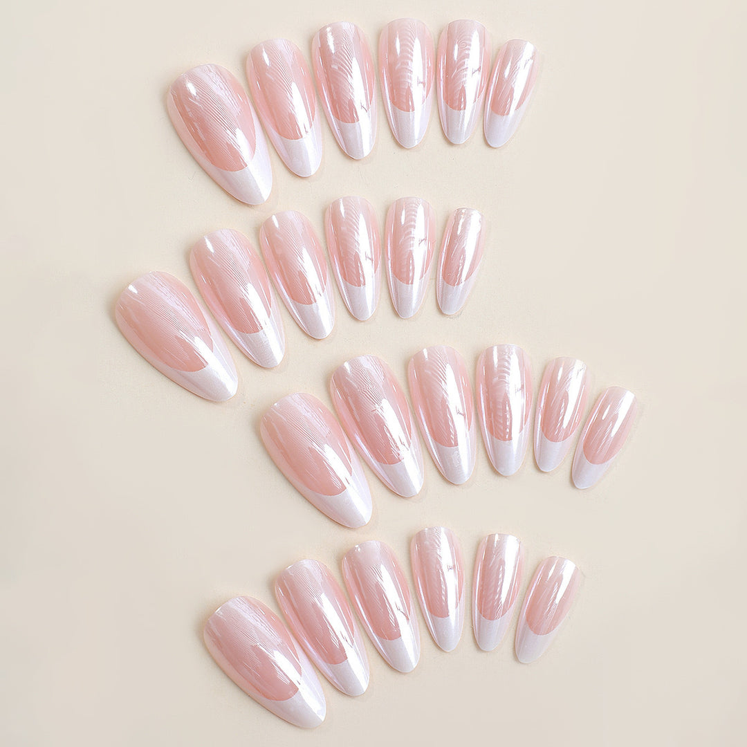 Artificial nail model with elegant French design Kalsten