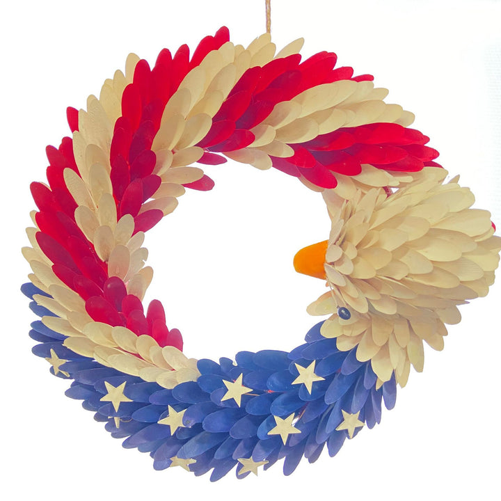 Unisex handmade decorative door wreath with eagle head and star appliqués made of wood Kalsten