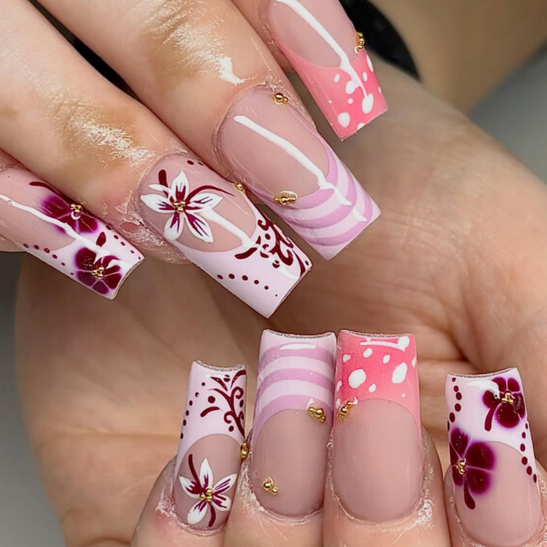 Luxurious Floral 3D Acrylic Nail Art Extensions Kalsten