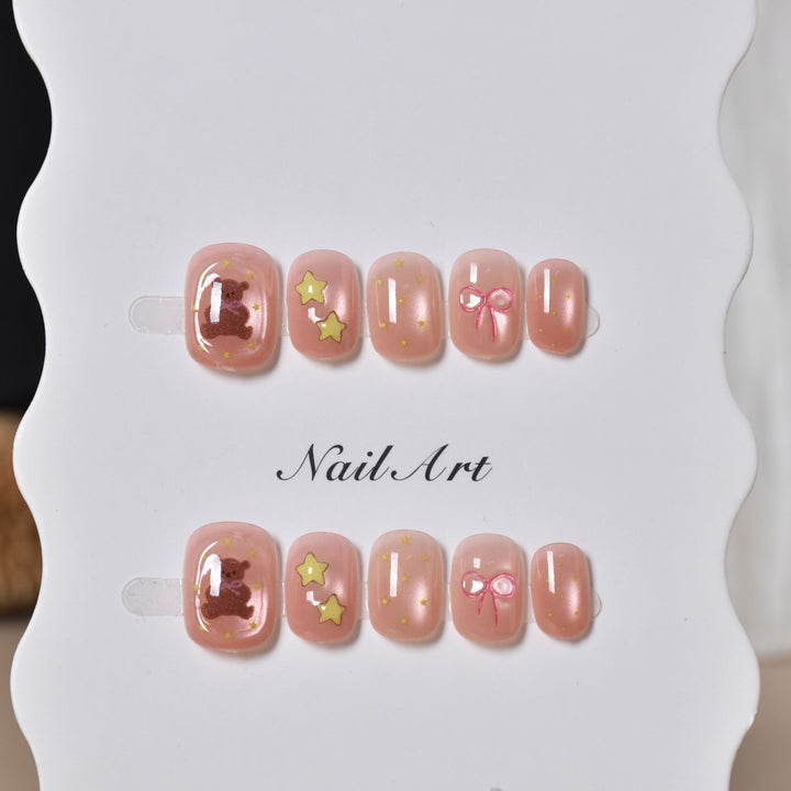 Whimsical Press-On Nail Art Kalsten