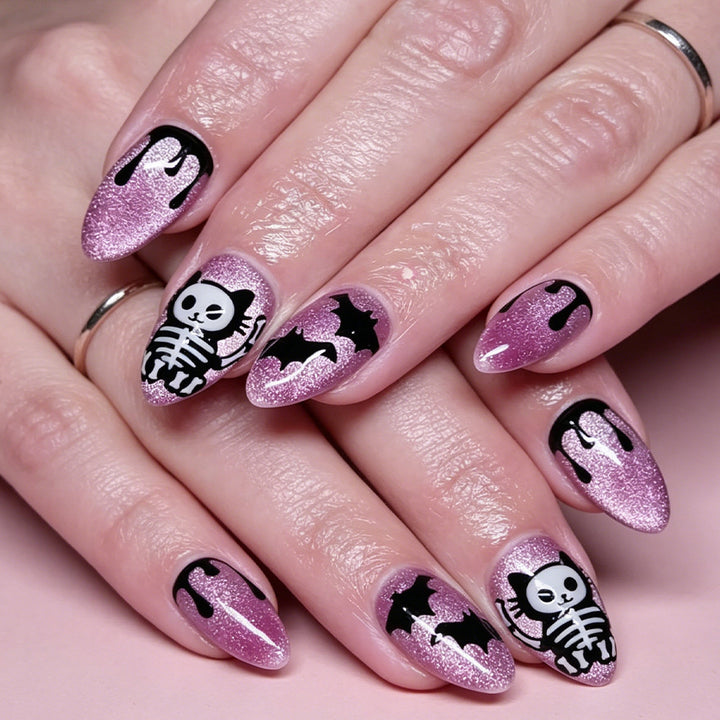 Artistic Halloween-Themed Press-On Nail Art Kalsten