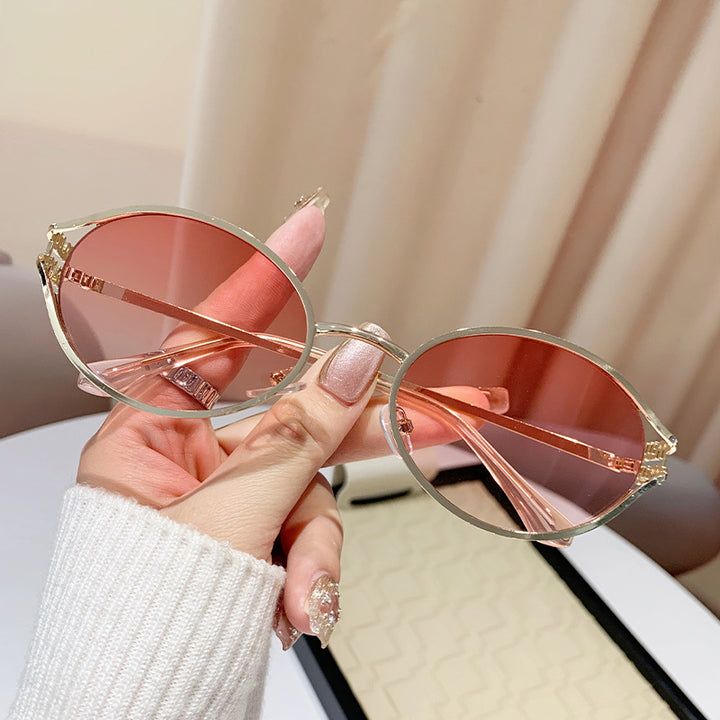 Elegant Frame Sunglasses