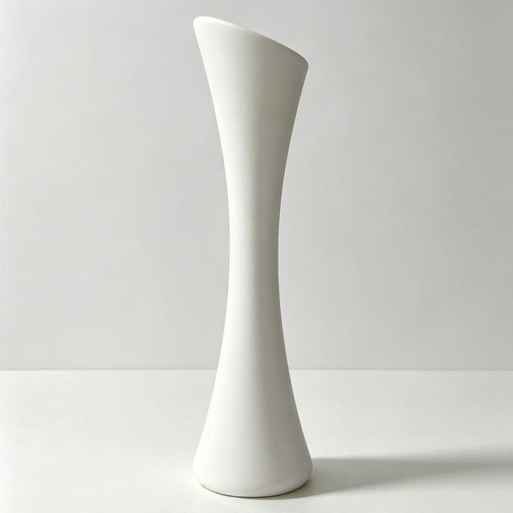 Elegant Curvy Decorative Floor Vase Kalsten