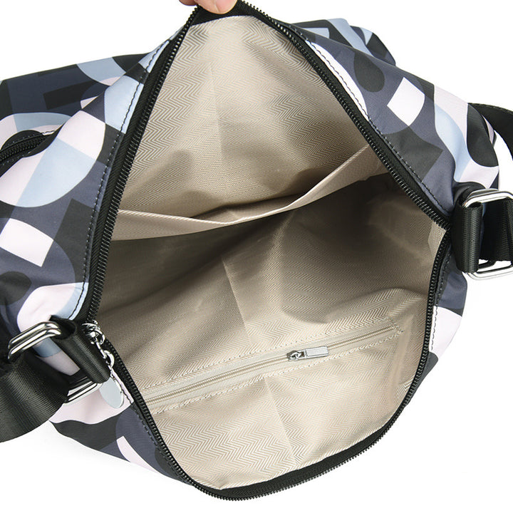 Spacious Multi-Pocket Shoulder Bag Kalsten