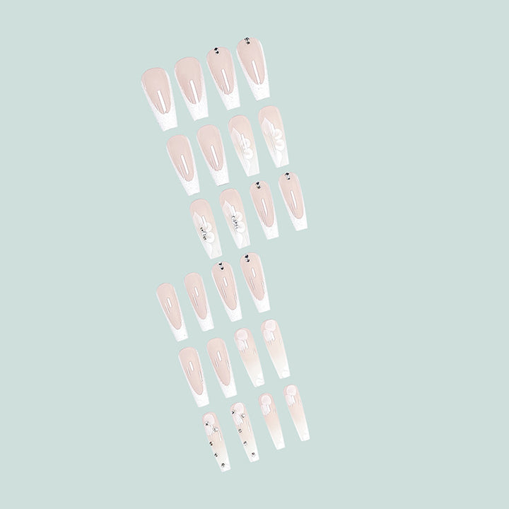 Glamorous stiletto artificial nails with floral details Kalsten