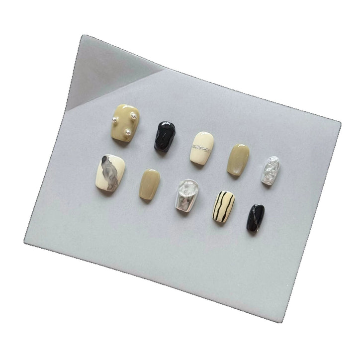 Abstract Art Press-On Nail Set