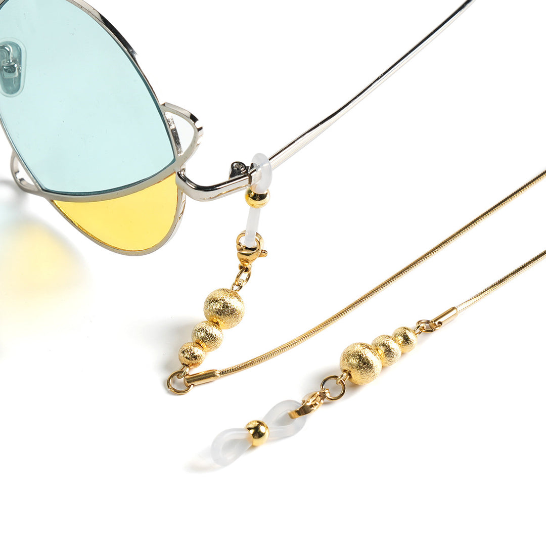 Sleek Metallic Eyewear Chain kalsten