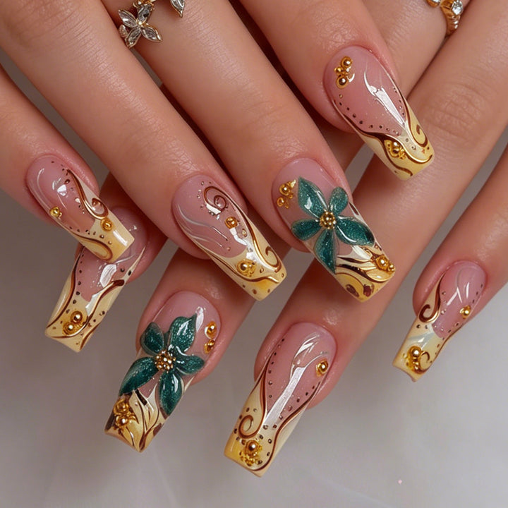 Elegant Floral Nail Art Extensions Kalsten