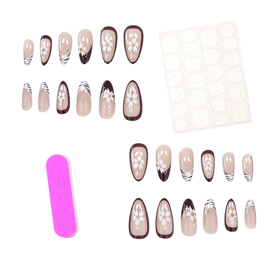 Floral Embellished Press-On Nail Art Kalsten