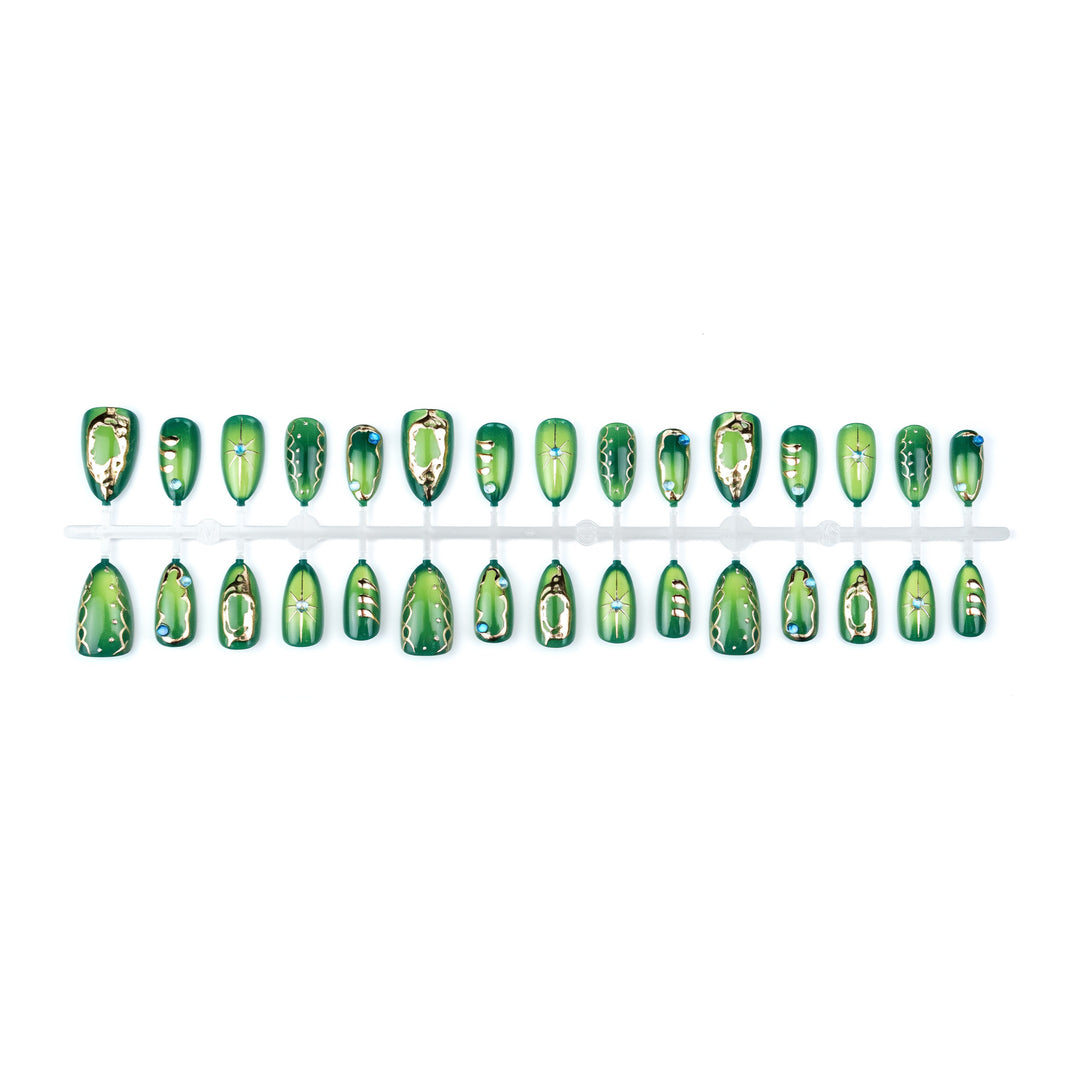 Artistic Press-On Nail Art Set with Geometric Metal Accents Kalsten
