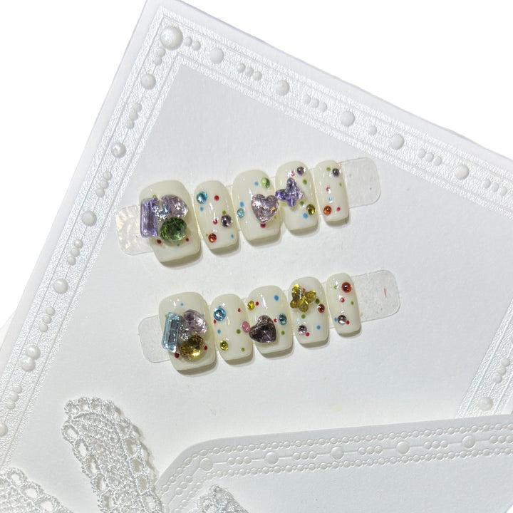 Decorative Press-On Nail Art Set with Colorful Gem Accents Kalsten