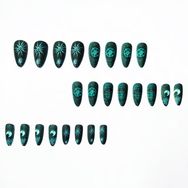 Creative and Mystical Art Nails Kalsten