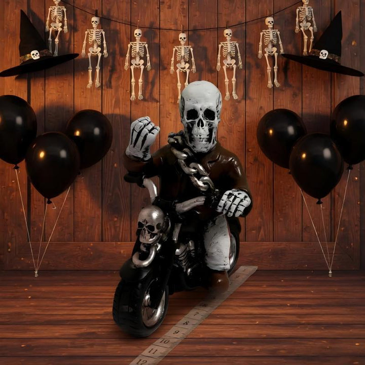 Creepy motorcycle figure Kalsten