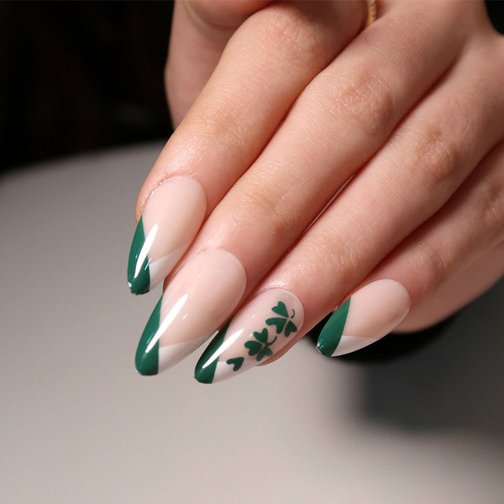 Artistic stiletto nails with cloverleaf design Kalsten