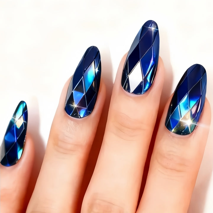 Artifical nails with Faceted Design Kalsten