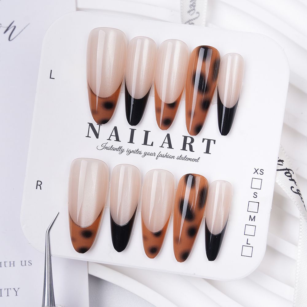 Artistic 3D Butterfly Press-On Nail Set Kalsten