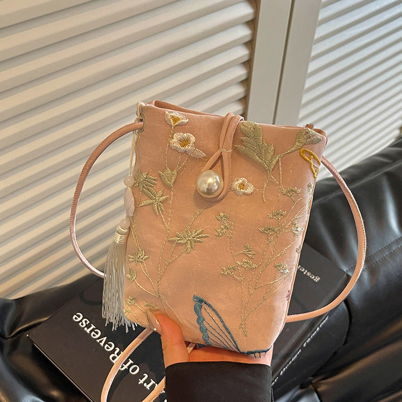 Elegant Embroidered Evening Clutch