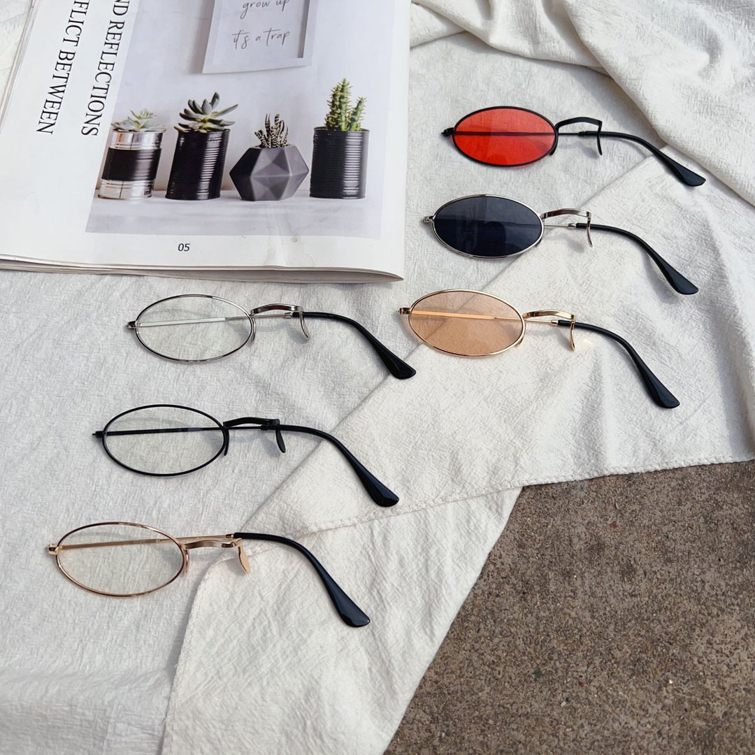 Retro-Inspired Oval Frame Glasses Kalsten