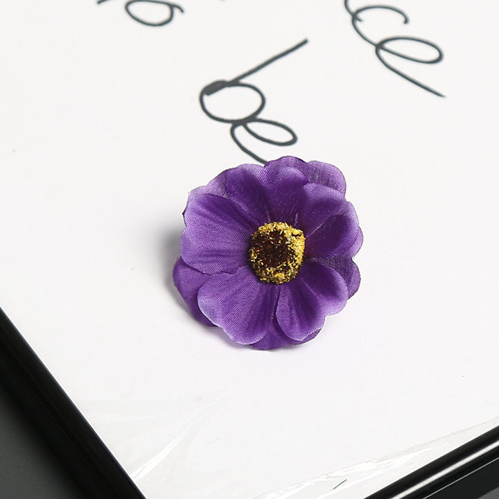 Decorative Floral Brooch for Decorative Wear