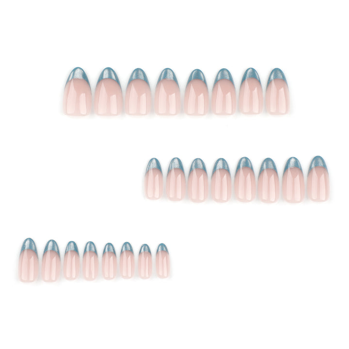 Artistic Nail Art with Glitter and Ombre Effect Kalsten