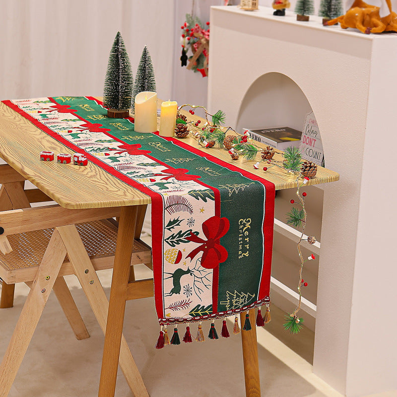 Festive table runner Kalsten