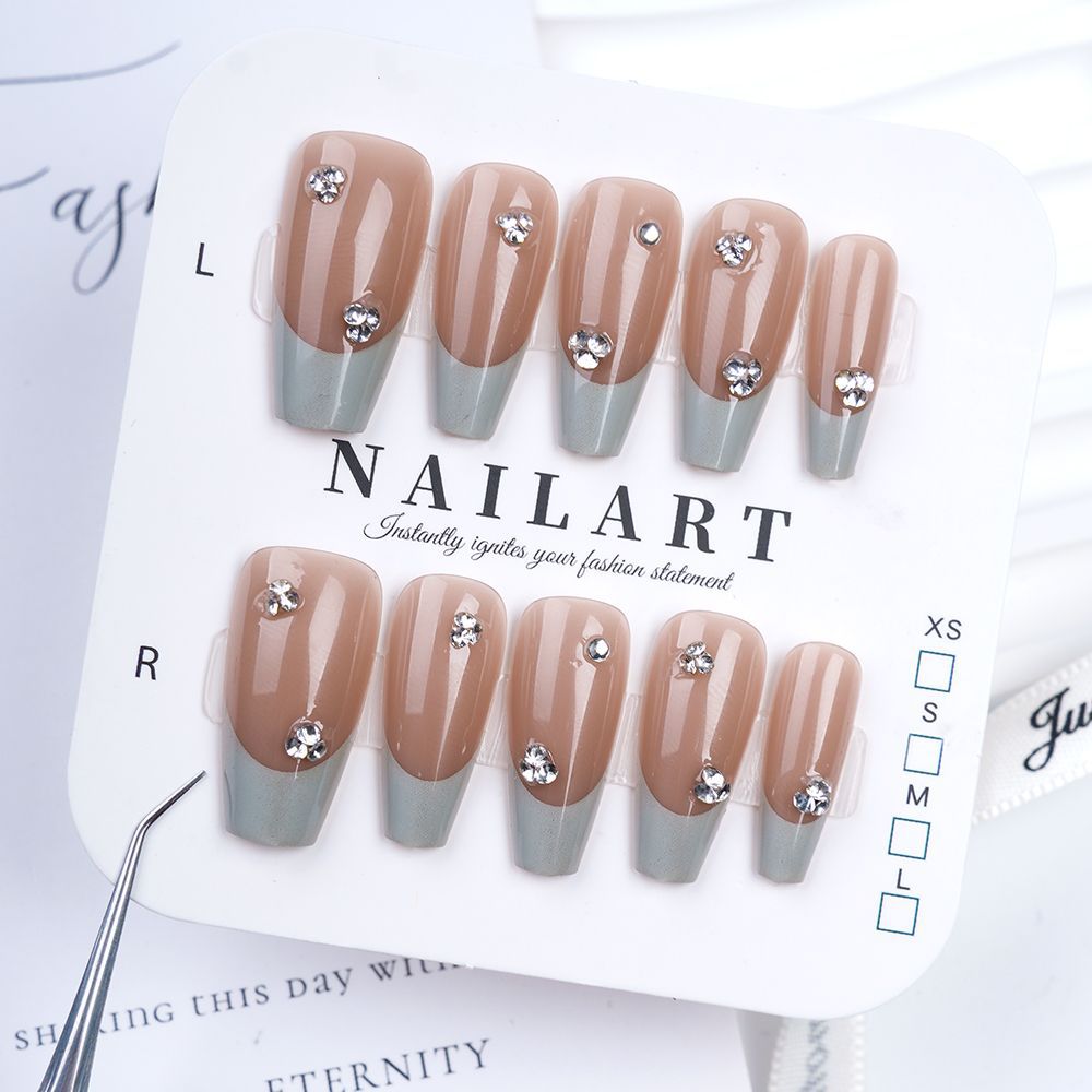 Decorative 3D Butterfly Press-On Nails Kalsten