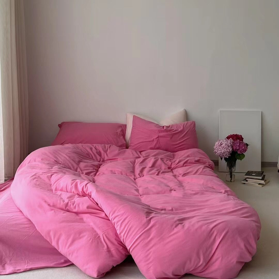 Comfort pillow with breathable cover and shape-retaining filling