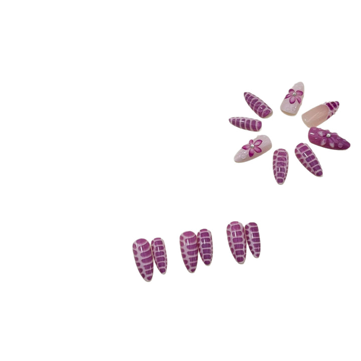 Premium Floral Press-On Nails Kalsten