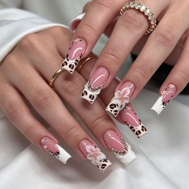 Artistic Press-On Nail Set Kalsten