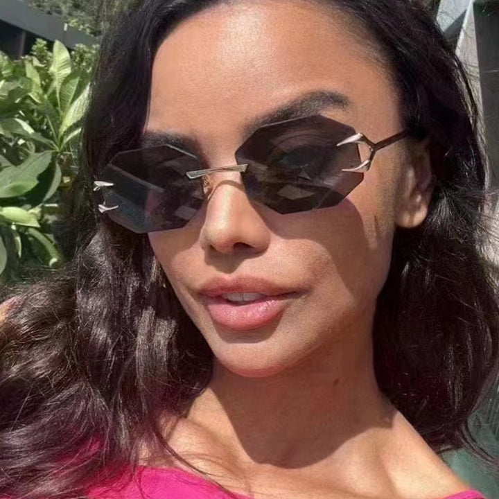 Women's geometric sunglasses with modern metal frame Kalsten
