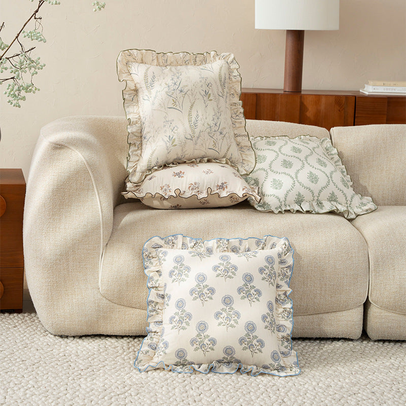 Decorative cushion with ruffles and botanical linen pattern Kalsten