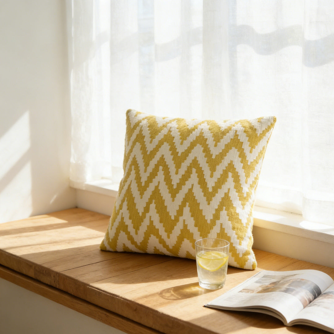 Chevron Pattern Decorative Cushion