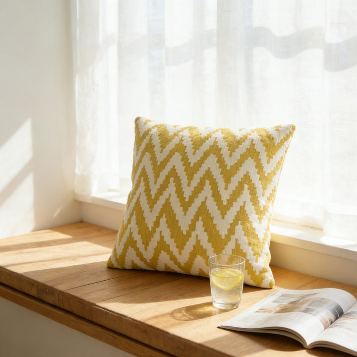 Chevron Pattern Decorative Cushion