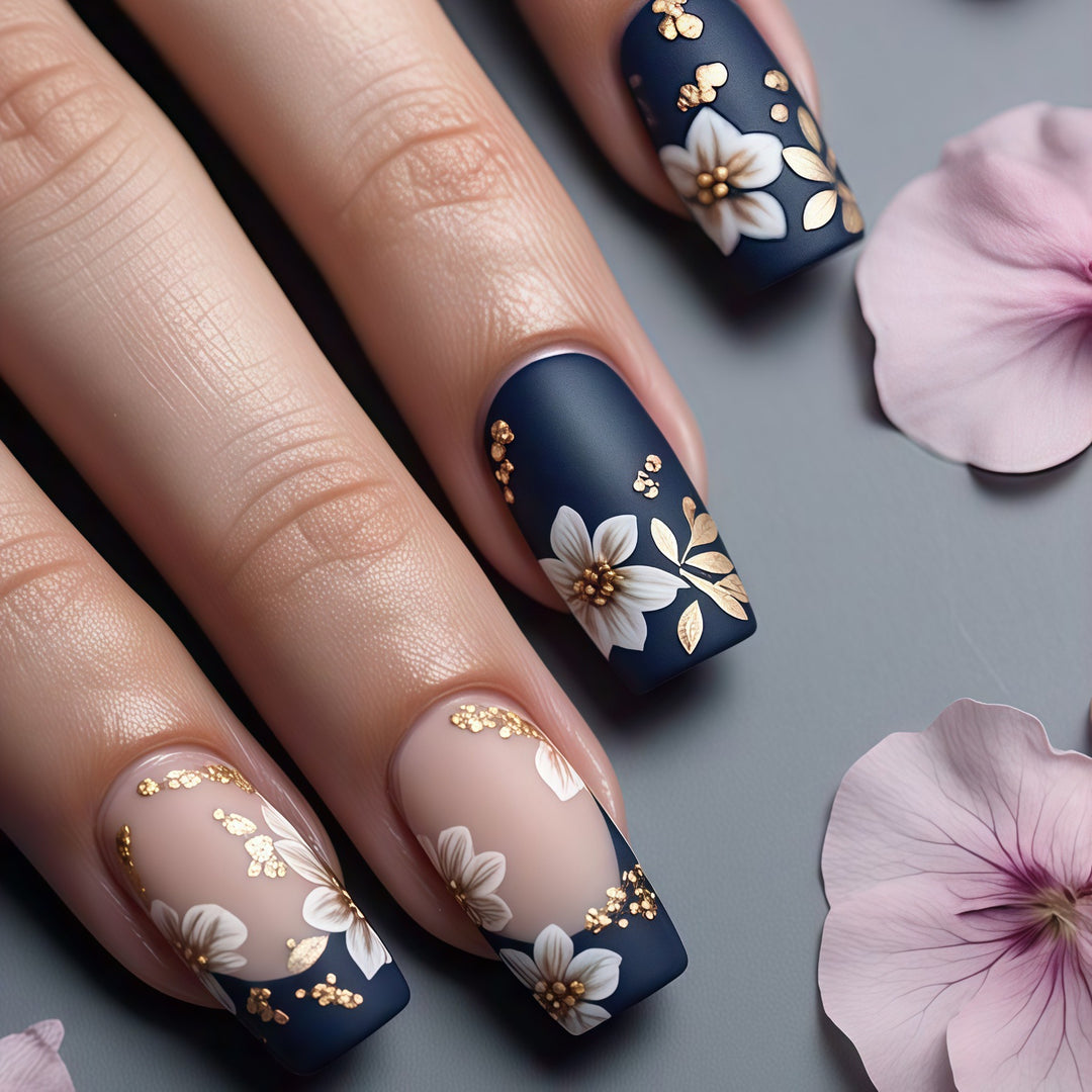 Artificial nails with floral accents and glamour effects Kalsten