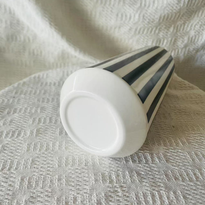 Modern Striped Ceramic Cup Kalsten