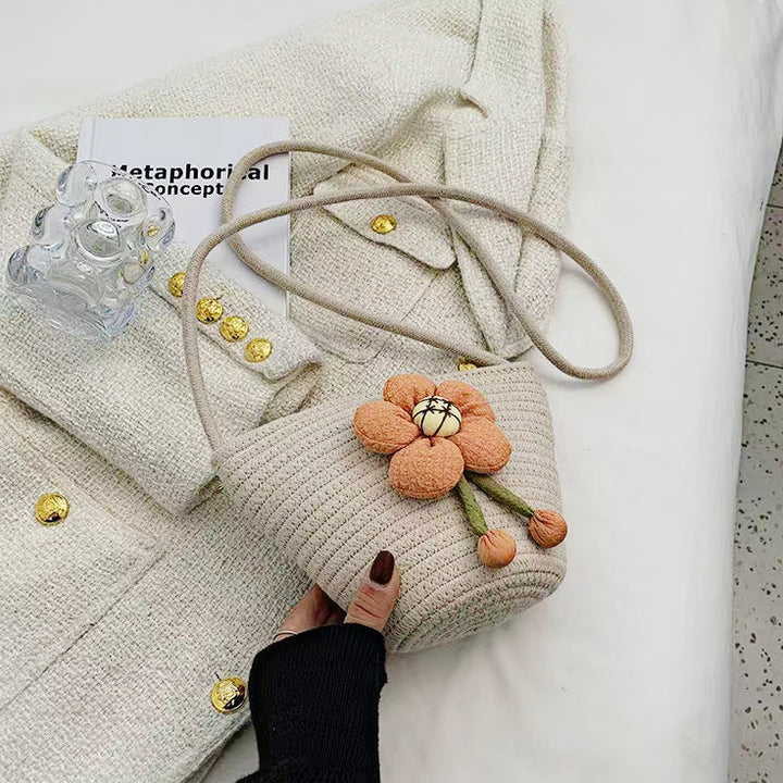 Handcrafted shoulder bag with flower applique Kalsten