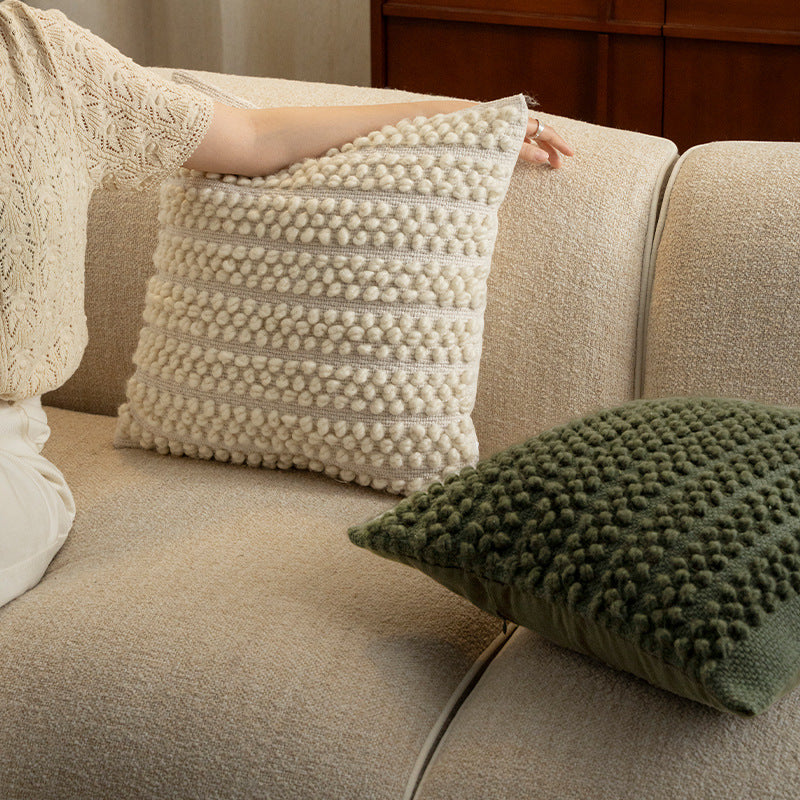 Structured knitted cushion with bobble look Kalsten