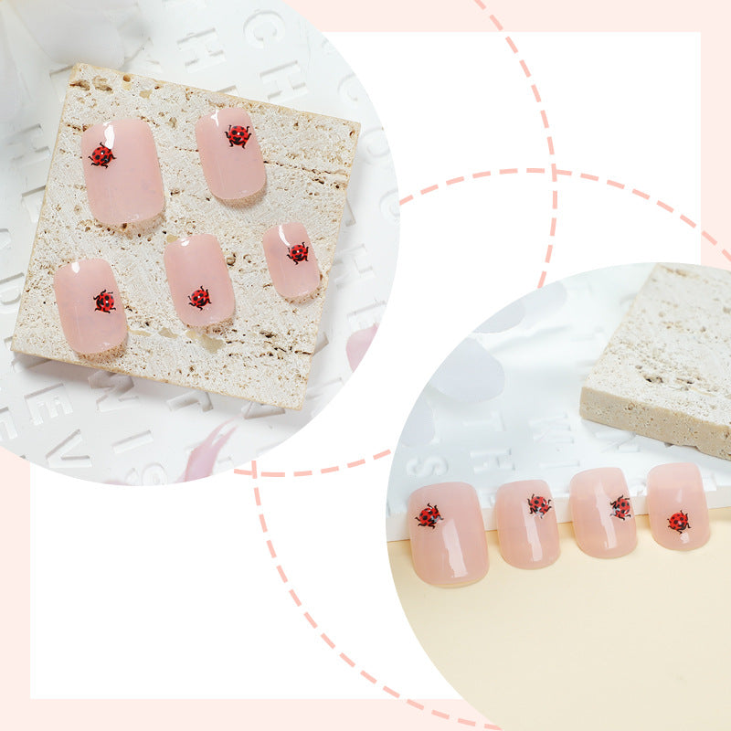 Artistic Ladybug Design Press-On Nail Set kalsten