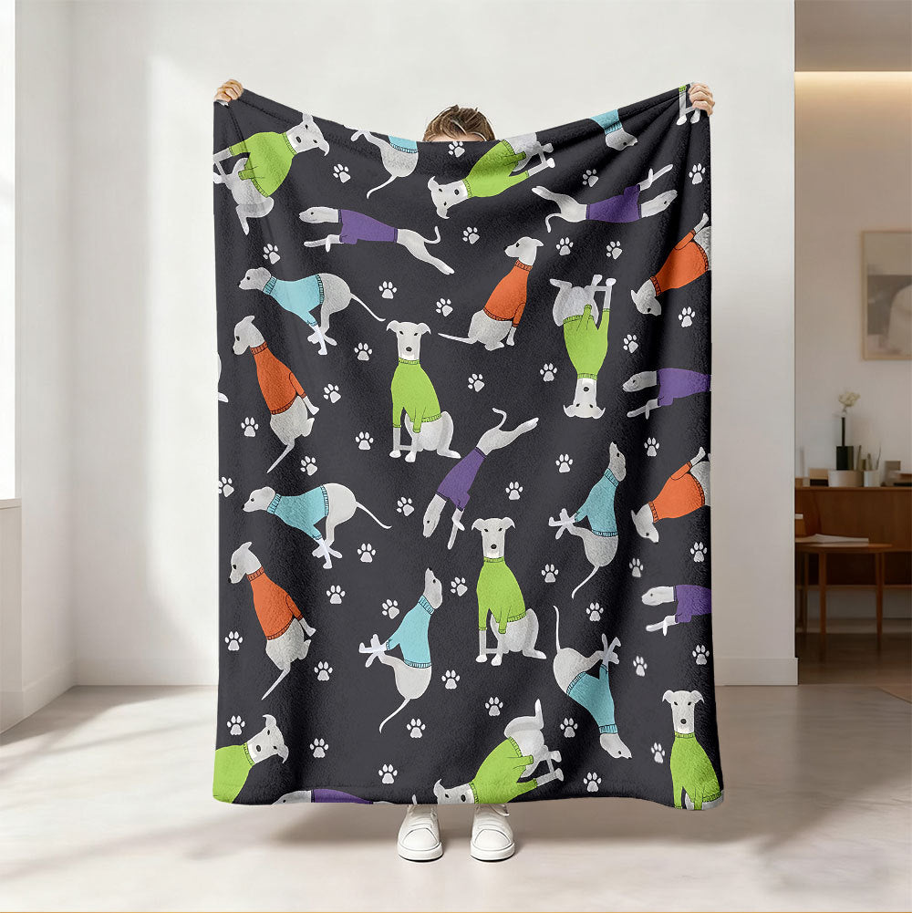 Cozy Dog-Themed Fleece Throw Blanket