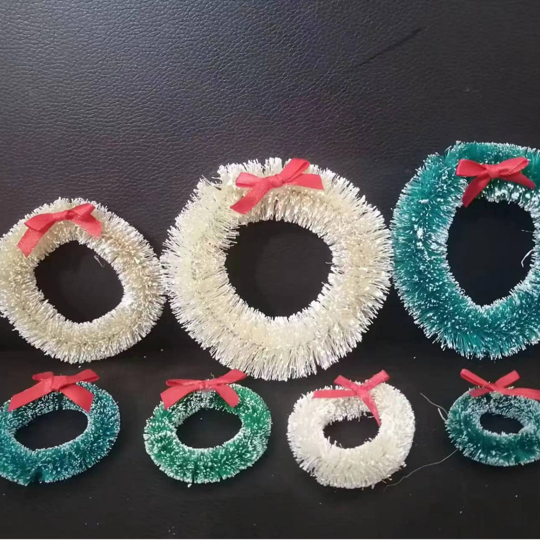 Decorative Tinsel Wreath Set Kalsten